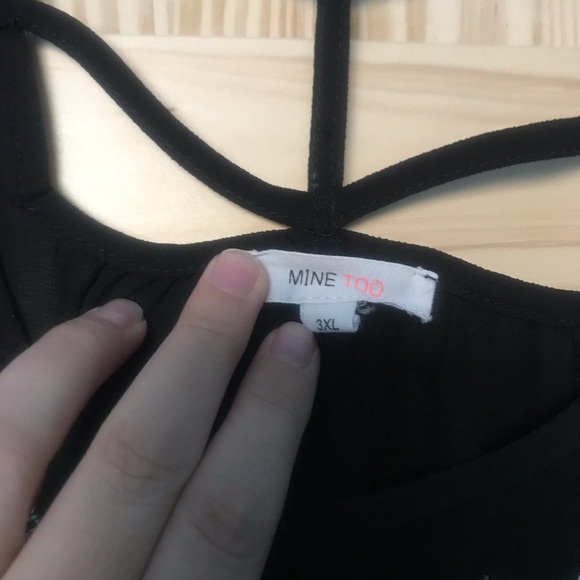 Embroidered Tank with shoulder and back cutouts - Picture 5 of 5